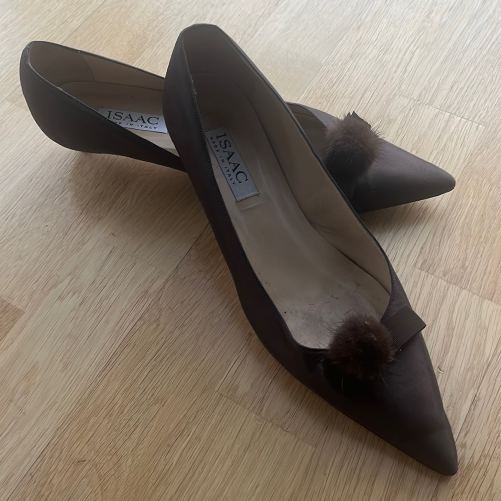 Isaac Mizrahi Vintage Brown Satin Kitten Heel, Mink Pom-Pom Pointy Toe Pumps